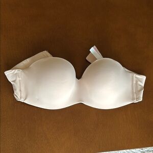 NWOT Victoria's Secret Strapless Bra